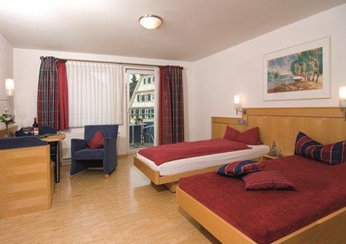 Pension Gaestehaus Kachelofa Vaihingen an der Enz Quarto foto
